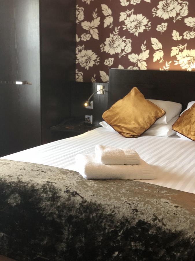 The Bluebell Hotel Ніт Екстер'єр фото