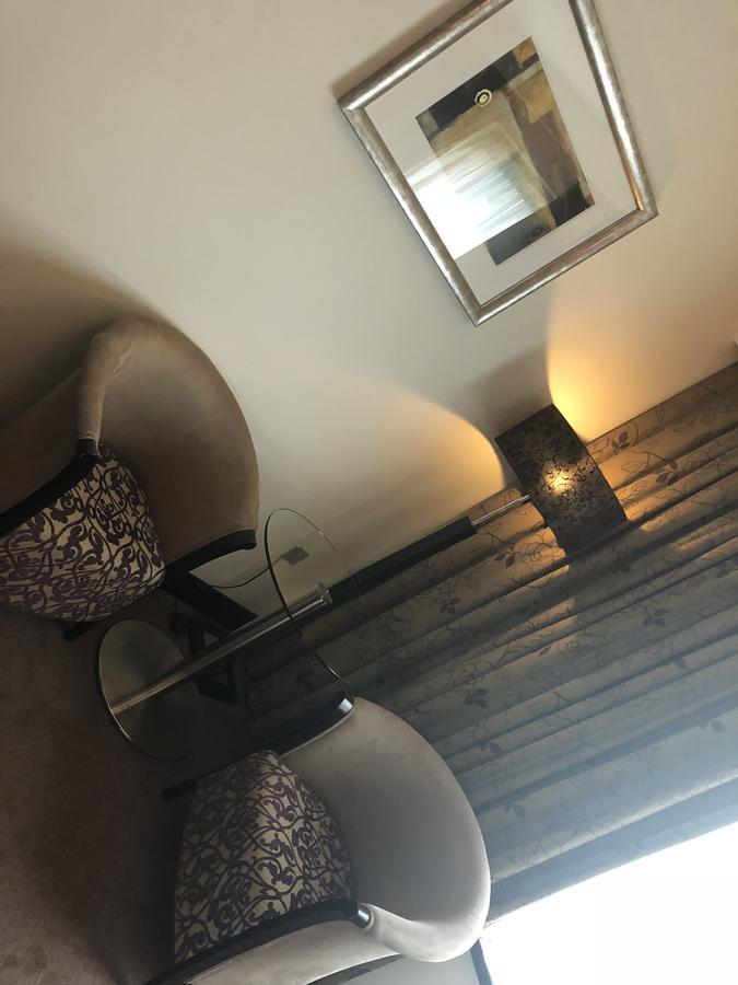 The Bluebell Hotel Ніт Екстер'єр фото