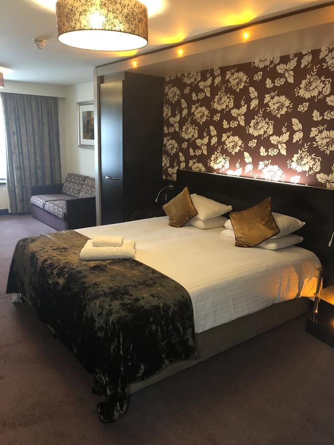The Bluebell Hotel Ніт Екстер'єр фото